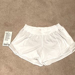 White Lululemon Hotty Hot LR Short 4” * Lined